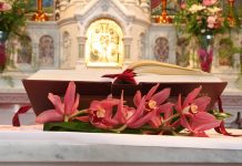 Hearts and Hands Celebrate God’s Love