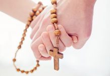 The Rosary: Meditating on the Mysteries of Faith